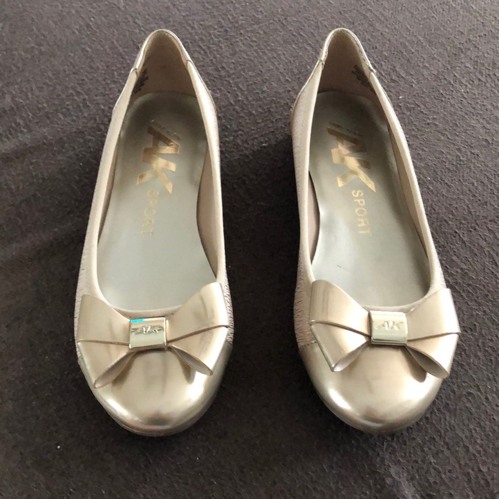 Anne Klein Sport - super comfortable
